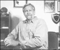 Finnern Office.gif (32423 bytes)